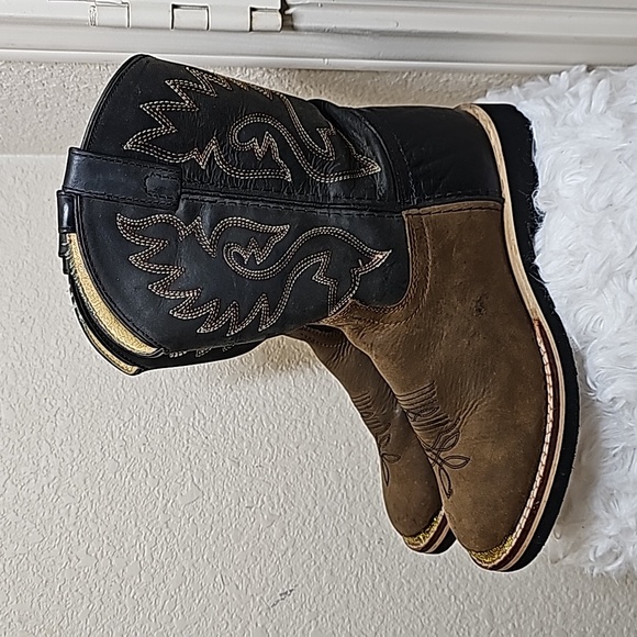 Justin Cowgirl Boots - Picture 2 of 10